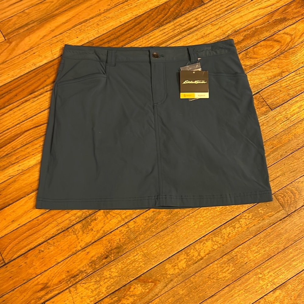 NWT Eddie Bauer Blue/Gray Flexion Skort - Women’s Size 12P